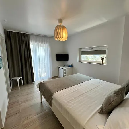 Halta Pescarus Douăzeci şi Trei August